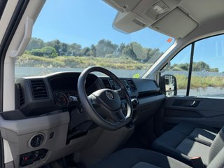 Volkswagen Crafter 35 Furgón BL TA L4H3 2.0 TDI 103kW