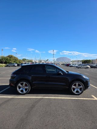 Porsche Macan 2021