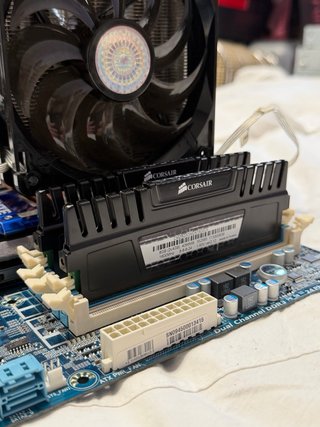 Placa Base Gigabyte GA-P55-UD6