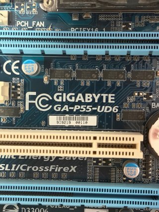 Placa Base Gigabyte GA-P55-UD6