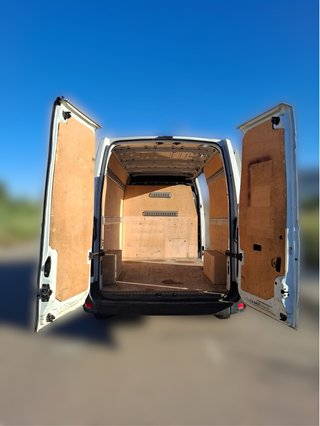 Alquiler furgón Renault Master 2016