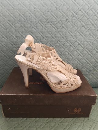 Zapatos de tacón Angel Alarcón verano