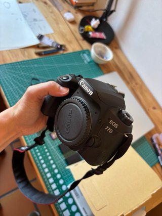 Canon EOS 77D Cámara Réflex Digital