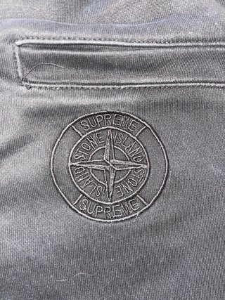 Stone Island Pantalón Corto Negro