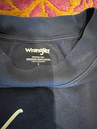 Camiseta Wrangler Jeanies Oversize gris antracita.