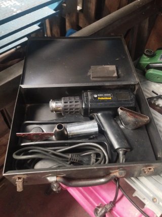 Pistola Decapadora Eléctrica Black & Decker