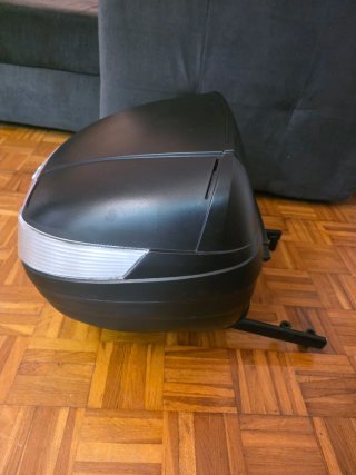 Baúl Shad SH37 Moto con Base