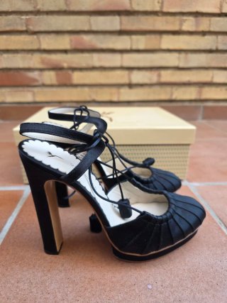 Zapatos de Acerina Cecile Artesanos Originales