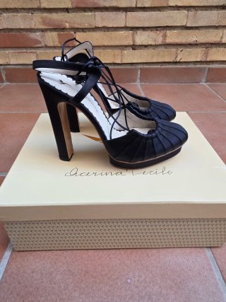 Zapatos de Acerina Cecile Artesanos Originales