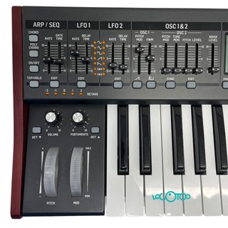Behringer DeepMind 6 Sintetizador 37 Teclas