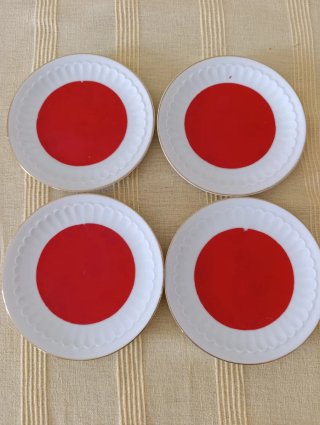 Juego café Sanbo vintage,  lunares rojos
