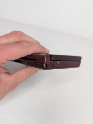 Nintendo DSi XL Bordeaux