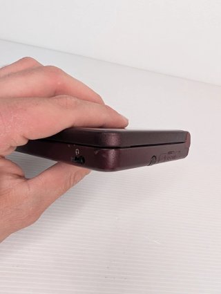 Nintendo DSi XL Bordeaux