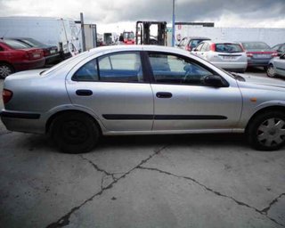 Piloto porton tras der nissan almera n16 e 2855289