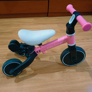 Triciclo para niña rosa y blanco