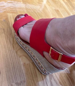 Sandalias cuña rojas talla 39