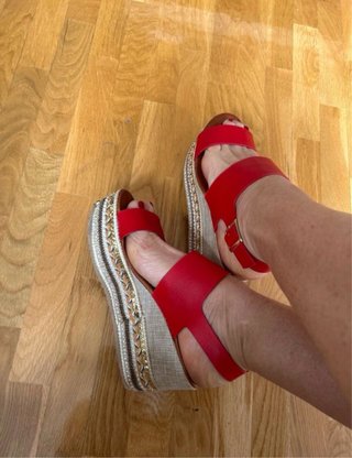 Sandalias cuña rojas talla 39
