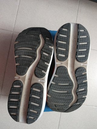 Brooks Ghost Max 2 Talla 44