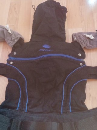 Mochila Portabebés Manduca Negra