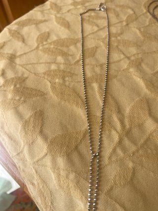 Cadena de bolitas de plata