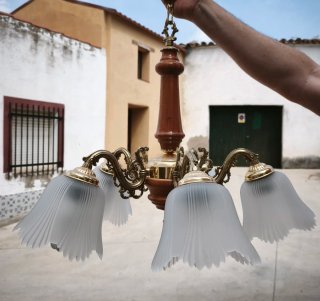 Lámpara de techo madera y latón
