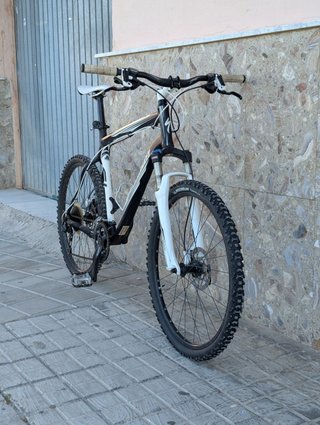 Bicicleta Specialized 26 como nueva