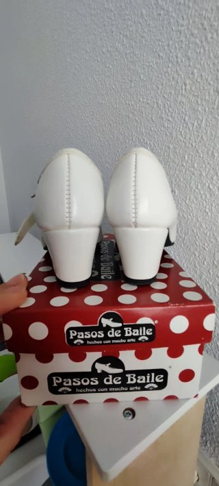 Zapatos Flamenca Blancos Talla 28