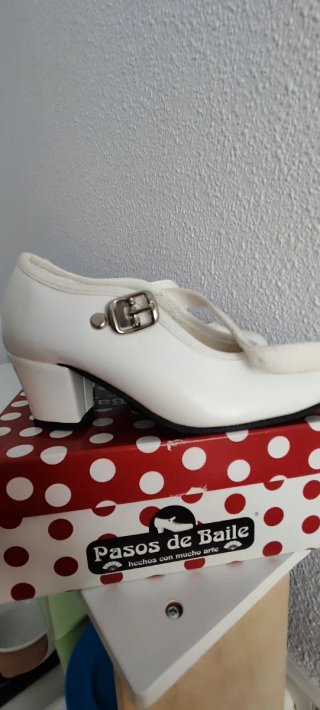 Zapatos Flamenca Blancos Talla 28