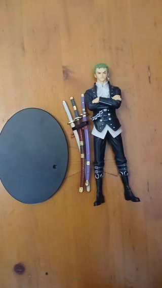 Figura Roronoa Zoro DXF vol.3 One Piece