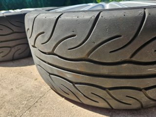 Llantas 17 pulgadas con neumáticos para clio sport