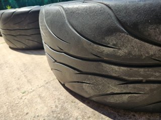 Llantas 17 pulgadas con neumáticos para clio sport