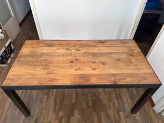 Mesa estilo industrial madera natural