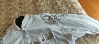 Chaqueta blanca mujer tachuelas plata
