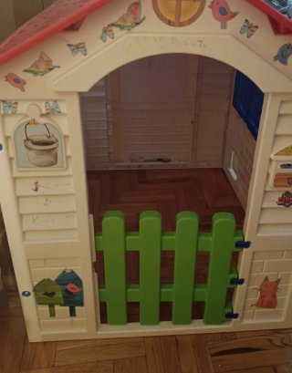 Casita de juguete infantil