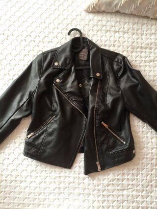 Chaqueta cuero negra mujer Primark Talla XS