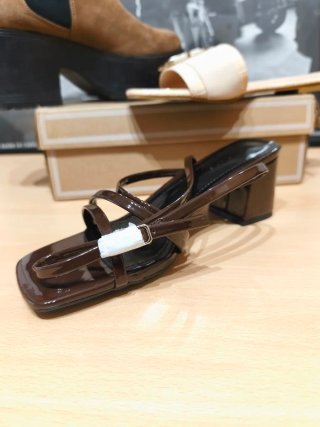 Lote de 3 pares de zapatos.Eres de la zona pruebat
