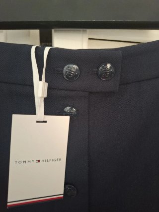 Falda Tommy Hilfiger T.8 Raya Roja/Blanca