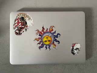 MacBook Pro 2016 + Cargador Apple + Funda