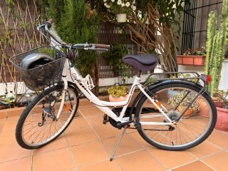 Bicicleta urbana blanca City 40 Mujer