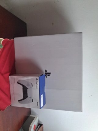 Consola PlayStation 5 + 2 Juegos