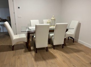 Mesa comedor cristal y madera con 6 sillas