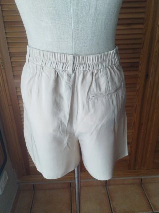 Bermuda beige