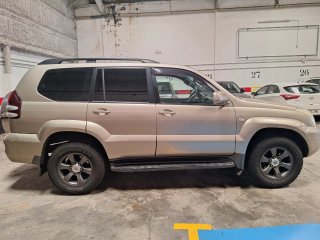 Toyota Land Cruiser 2004