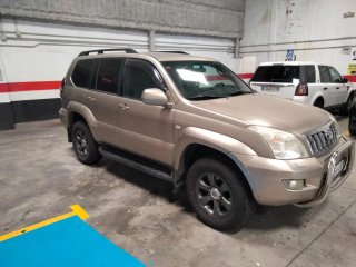 Toyota Land Cruiser 2004