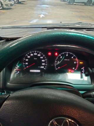 Toyota Land Cruiser 2004