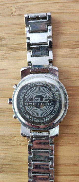 LOTE 6 RELOJES MUJER – DKNY, Kenzo, D&G, etcétera