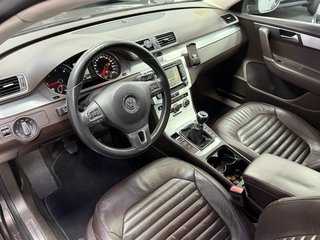 Volkswagen Passat 2012