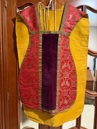 Casulla Romana Antigua
