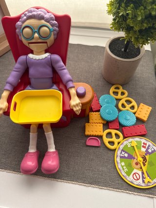 No Asustes a la Abuela Juego Completo