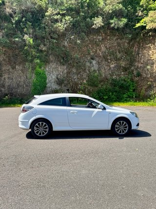 Opel Astra 2010